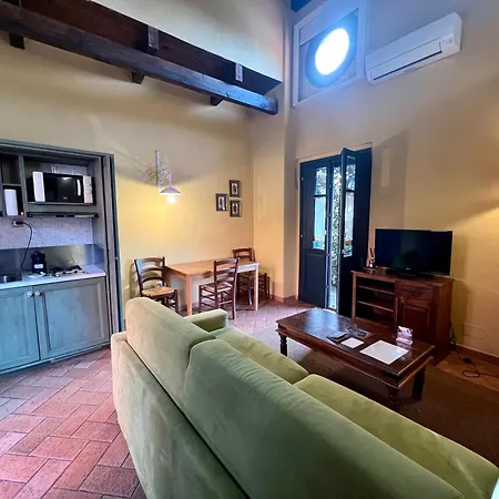 Le Serre & Ξενοδοχείο με διαμερίσματα 4*