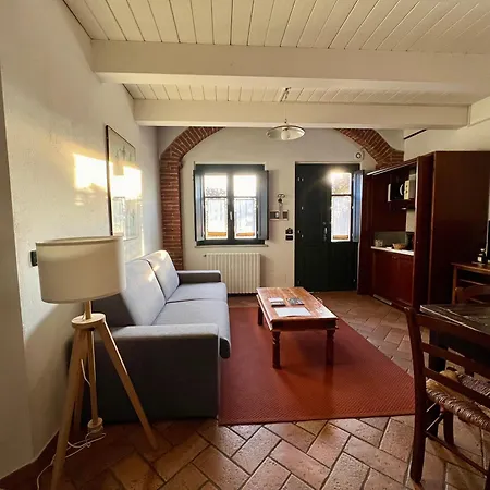 Le Serre & Ξενοδοχείο με διαμερίσματα Μονκαλιέρι