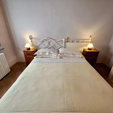 Ξενοδοχείο με διαμερίσματα Le Serre & Μονκαλιέρι