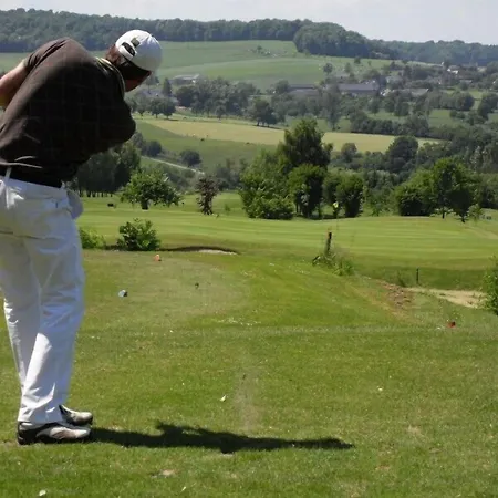 Ξενοδοχείο με διαμερίσματα Le Serre & 4*