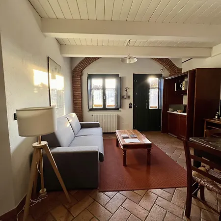 Le Serre & Ξενοδοχείο με διαμερίσματα Μονκαλιέρι